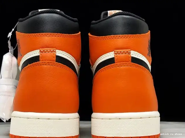 Cheap x AQ0818-158 AJ1 Off-Louis Air 1 OW Jordan 0616